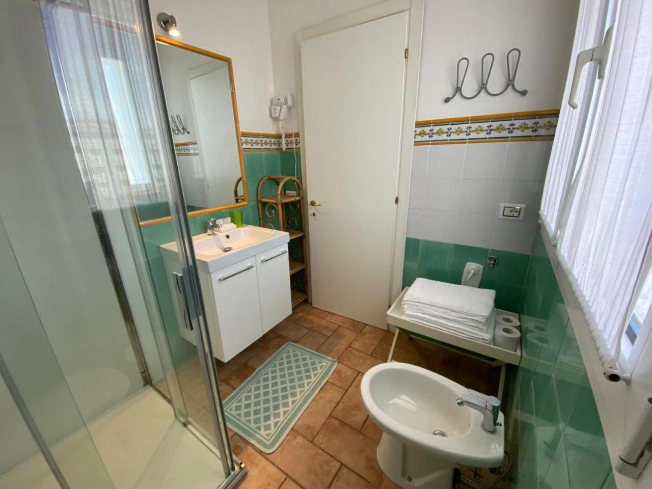 Residence Ambra Лидо ди Йезоло Екстериор снимка